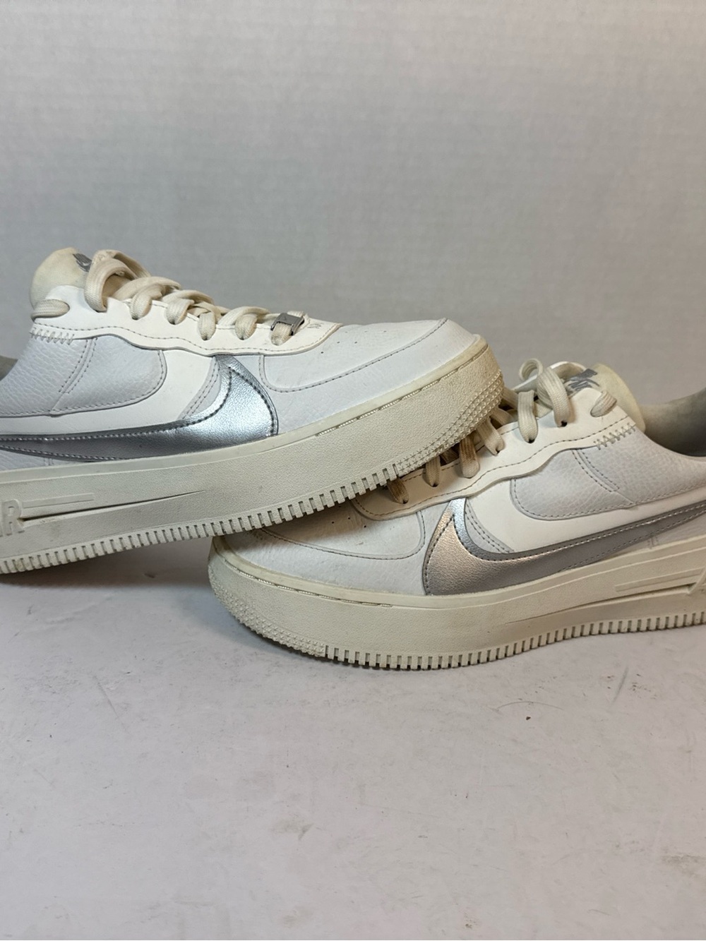 Nike Air Force 1 PLT.AF.ORM Summit White/Wolf Grey/Metallic DJ9946-101 size 10